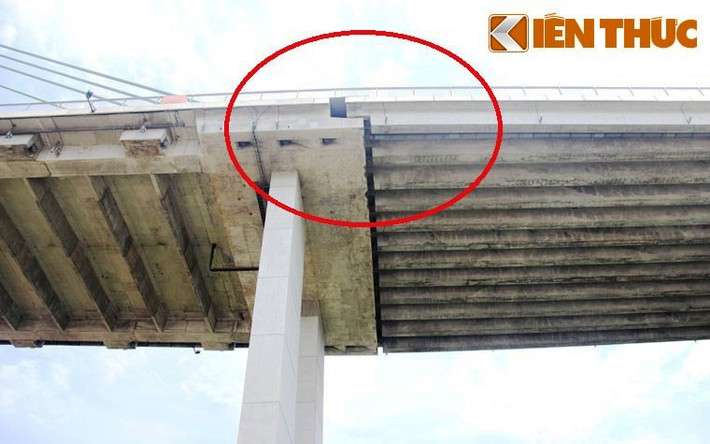 Đây là vị trí được cho là khe hở gần 1m trên cầu dây văng lớn nhất TP HCM (phía bờ quận 2)...và sự việc đã khiến dư luận hoang mang.
