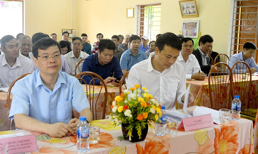 Từ tháng 5/2007 đến 6/2011, đồng chí là Đại biểu Quốc hội khóa XIII; từ tháng 2/2011 đến tháng 2/2016 là Ủy viên Ban Thường vụ Tỉnh ủy, Trưởng ban Tuyên giáo Tỉnh ủy; từ tháng 3/2016 đến tháng 6/2016 là Ủy viên Ban Thường vụ Tỉnh ủy, Bí thư Thành ủy Tuyên Quang.