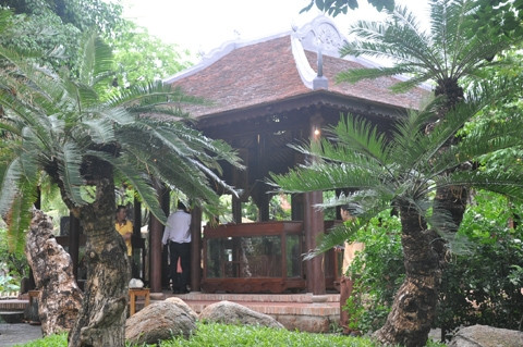Tất cả gần như còn nguyên vẹn, được trưng bày để thế hệ hôm nay nhớ về quá khứ một thuở nghèo khó của cha ông. Ảnh: Vietnamnet.