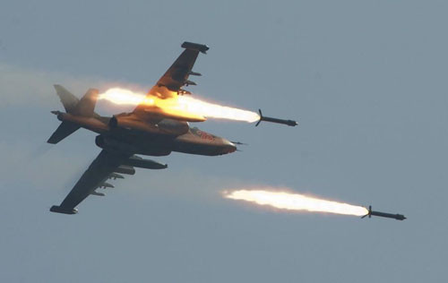 Trong chiến tranh Chechnya, Su-25 và các phiên bản cải tiến của nó đều được đưa vào thực chiến. Nó đã cho thấy hỏa lực rất mạnh và các tính năng sử dụng rất an toàn, mặc dù lực lượng vũ trang đối lập đã có những loại tên lửa phòng không tiên tiến của Mỹ Anh như Stinger nhưng nó lại chưa bao giờ có thể bắn hạ được một chiếc Su-25.