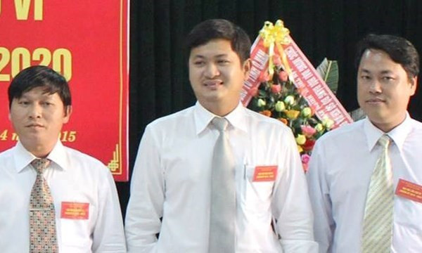 Ông Lê Phước Hoài Bảo vào Ban chấp hành Đảng bộ Quảng Nam Chiều 13/10, Đại hội đại biểu Đảng bộ tỉnh Quảng Nam lần thứ XXI tiến hành bầu Ban Chấp hành nhiệm kỳ 2015- 2020. Ông Lê Phước Hoài Bảo, Giám đốc Sở Kế hoạch và Đầu tư tỉnh Quảng Nam đã trúng cử với tỷ lệ phiếu bầu 65,9%, xếp thứ 51 trong số 56 ứng cử viên, trở thành tỉnh ủy viên trẻ nhất Đảng bộ Quảng Nam nhiệm kỳ này. Ông Lê Phước Hoài Bảo là con trai ông Lê Phước Thanh, nguyên Bí thư Tỉnh ủy Quảng Nam.