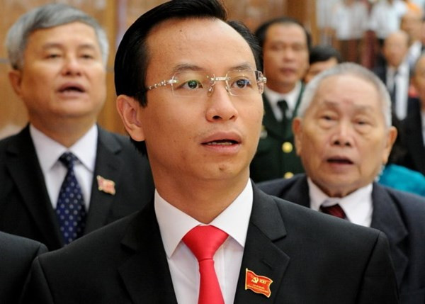 Ông Nguyễn Xuân Anh - tân Bí thư Thành uỷ Đà Nẵng Trưa 16/10, Ban chấp hành Đảng bộ Đà Nẵng khóa XXI công bố, ông Nguyễn Xuân Anh (Ủy viên dự khuyết Trung ương Đảng, Phó bí thư Thành ủy Đà Nẵng) giữ chức Bí thư Đà Nẵng nhiệm kỳ 2015-2020. Ông Nguyễn Xuân Anh (39 tuổi, quê Hòa Vang, TP Đà Nẵng) có trình độ tiến sĩ Quản trị kinh doanh. Ông là con trai ông Nguyễn Văn Chi, nguyên Ủy viên Bộ Chính trị, nguyên Chủ nhiệm Ủy ban Kiểm tra Trung ương Đảng.