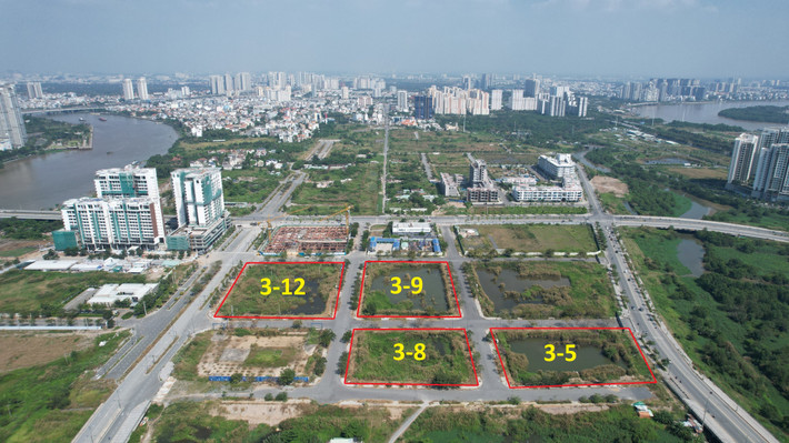 Cả 4 lô mang ký hiệu 3-5, 3-8, 3-9, 3-12 đều có thời gian sử dụng đất 50 năm đối với doanh nghiệp kể từ ngày có quyết định công nhận trúng đấu giá. Người mua căn hộ sẽ được giao đất ổn định lâu dài.