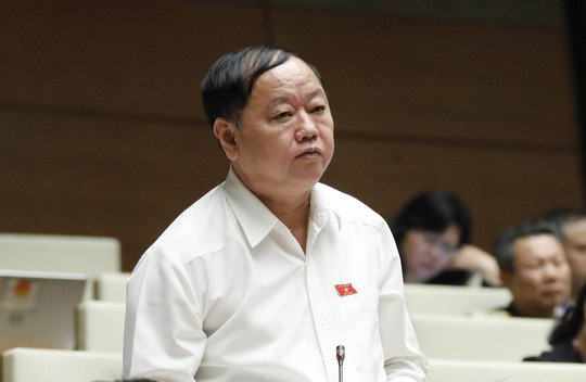 Giám đốc Sở Khoa học Thanh Hóa đột tử do bệnh tim mạch: Ngày 28/8/2018, ông Lê Minh Thông (Giám đốc Sở Khoa học và Công nghệ tỉnh Thanh Hóa) cùng đoàn giám sát đi công tác ở các tỉnh phía Nam. Hai hôm sau, khi công việc kết thúc ở Tây Ninh, đoàn quay về nhà khách của Quốc hội ở đường Nam Kỳ Khởi Nghĩa (TP.HCM).