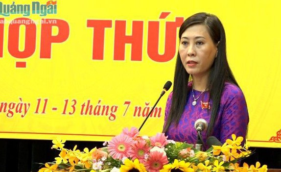 Phát biểu nhận nhiệm vụ tại buổi lễ, bà Bùi Thị Quỳnh Vân, Bí thư Tỉnh ủy Quảng Ngãi mong muốn trong thời gian tới, tiếp tục nhận được sự chia sẻ, hỗ trợ của Ban Thường vụ, Ban Chấp hành để lãnh đạo, chỉ đạo tỉnh Quảng Ngãi phát triển hơn, trước mắt là lãnh đạo, chỉ đạo hoàn thành tốt nhất Đại hội Đảng bộ tỉnh lần thứ 20, nhiệm kỳ 2020-2025.