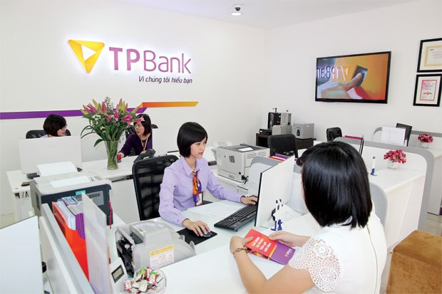 Còn TPBank đạt 1.205 tỷ đồng, đạt 155,6% so với kế hoạch năm và tăng trưởng 70,5% so với lợi nhuận năm trước. Ảnh: DĐDN.