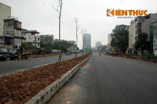 Dự án có tổng mức đầu tư hơn 969 tỷ đồng, trong đó chi phí đền bù giải phóng mặt bằng hơn 680 tỷ đồng, xây lắp hơn 79 tỷ đồng.