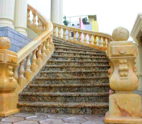 Để hoàn thiện cặp biệt thự song song này, chủ nhân đã phải đầu tư số tiền lên đến gần 100 tỷ đồng. Ảnh: ĐSPL.