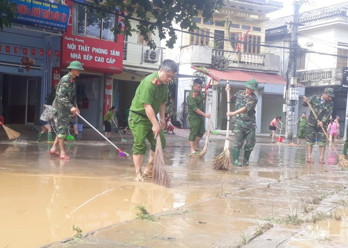 Quân đội, Công an cùng chung tay khắc phục hậu quả của thiên tai trên địa bàn tỉnh Yên Bái