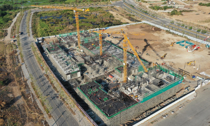 Theo khảo sát mới đây của chuyên trang batdongsan.com.vn, tại khu vực Thủ Thiêm, dự án The Metropole Thủ Thiêm giá gần 115 triệu/m.