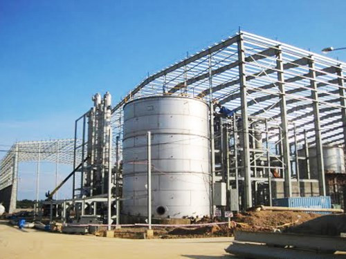 2. Dự án Nhà máy Ethanol Phú Thọ Tại dự án Nhà máy Ethanol Phú Thọ (xã Cổ Tiết, huyện Tam Nông, tỉnh Phú Thọ), cơ quan chức năng đã làm rõ những sai phạm có liên quan đến nhà thầu là Tổng công ty Xây lắp Dầu khí (PVC)-thời điểm ông Trịnh Xuân Thanh làm Chủ tịch. Cụ thể, dự án Nhà máy Ethanol Phú Thọ có tổng mức đầu tư khi phê duyệt là 1.317,5 tỷ đồng, giá trị gói thầu EPC hơn 59 triệu USD. Ảnh: Báo Công thương.