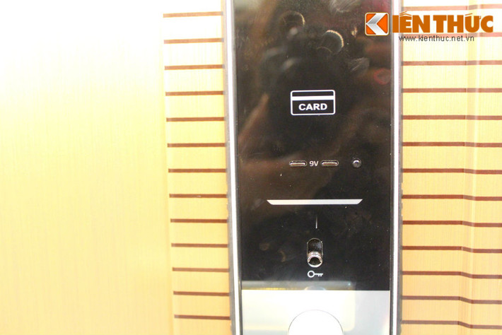 Cửa Fire roof steel door đạt tiêu chuẩn chống cháy TCXDVN 368:2007 ( BS EN163-1:2000 ) với cấp độ chống cháy 60 phút, 120 phút, 180 phút.