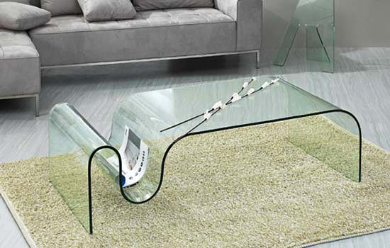 Thiết kế uốn cong một bên không chỉ mang đến phong cách mới lạ mà còn thêm không gian cho bạn cất tạp chí.
