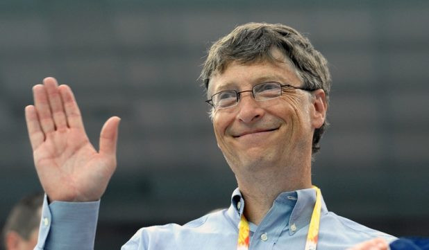 Ông là một doanh nhân người Mỹ, là chủ tịch tập đoàn Microsoft - hãng phần mềm khổng lồ thế giới.