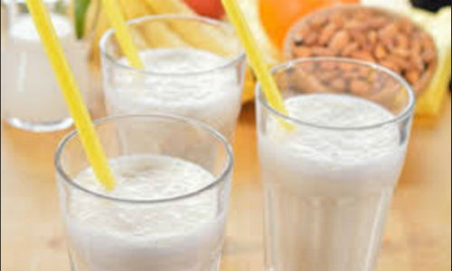 Sự kết hợp của protein gạo, đậu cung cấp năng lượng tương đương với trứng và sữa.