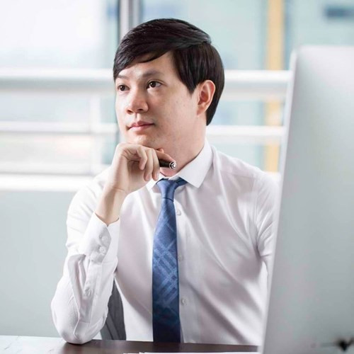 Bên cạnh việc điều hành kinh doanh của riêng mình, Nguyễn Trung Tín còn là Tổng giám đốc của Tập đoàn Trung Thủy, nơi bố anh, ông Nguyễn Văn Trung là Chủ tịch hội đồng quản trị, mẹ anh là bà Dương Thanh Thủy là Phó tổng giám đốc. Ảnh: Internet.