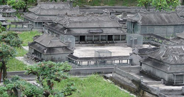 Mô hình Đại cung Môn.