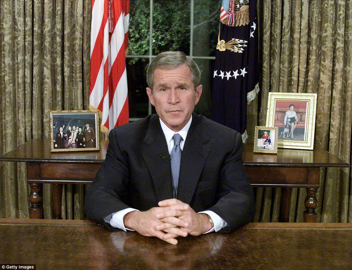 Cựu Tổng thống Mỹ George W Bush có lẽ là cái tên thành công nhất trong số các chòm sao Cự Giải. Ảnh: Dailymail.