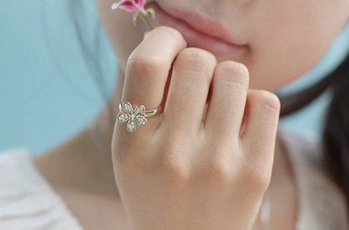Nhờ vậy, họ dễ gặt hái được thành công trong công việc và hạnh phúc trong hôn nhân.