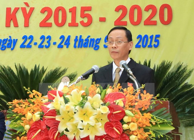 Ông Nguyễn Đức Thanh - Bí thư tỉnh Ninh Thuận Ông Nguyễn Đức Thanh sinh ngày 03/7/1962 tại xã Trung Tiết (huyện Thạch Hà, tỉnh Hà Tĩnh). Ông từng giữ các chức vụ Phó Bí thư Tỉnh ủy Ninh Thuận, Chủ tịch UBND tỉnh Ninh Thuận. Trong quá trình công tác, ông Nguyễn Đức Thanh từng nhận Bằng khen Thủ tướng Chính phủ; Huy chương Vì sự nghiệp Giáo dục; Huy chương Vì sự nghiệp Đại đoàn kết dân tộc...