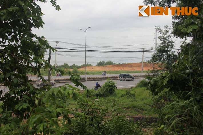 Tượng Phật nằm giữa quả đồi trên QL51 hiện vẫn còn bí ẩn với nhiều lời đồn chưa thể kiểm chứng.
