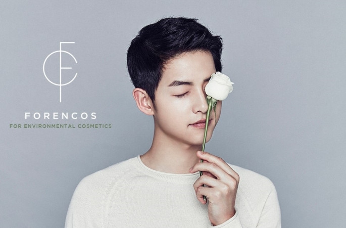 Song Joong Ki sinh ngày 19 tháng 9 năm 1985 (Ất Sửu) tại Daejeon, Hàn Quốc. Nói chung, cuộc đời của tuổi Ất Sửu nam mạng thông minh, tiền bạc đầy đủ và chi tiêu dư thừa.