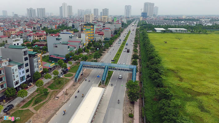 Tuyến đường Lê Văn Lương kéo dài (đường Tố Hữu) theo hướng đông bắc - tây nam có điểm đầu là nút giao thông Khuất Duy Tiến - Lê Văn Lương, điểm cuối đến sông Nhuệ. Chiều dài tuyến đường nghiên cứu khoảng 2,1 km.