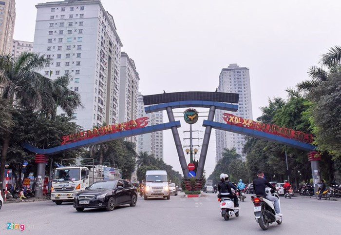 Báo cáo của UBND TP. Hà Nội cho thấy Doanh nghiệp tư nhân Xây dựng số 1 tỉnh Điện Biên đã đầu tư xây dựng 5 tòa chung cư cao tầng vi phạm các quy định về phòng cháy chữa cháy. Bao gồm: tòa nhà CT1 Xa La, tòa nhà CT2 Xa La, tòa nhà CT3 Xa La, nhà chung cư CT4, và trung tâm thương mại và căn hộ chung cư, thuộc khu đô thị Xa La, Phúc La, Hà Đông. Ảnh: Zing.