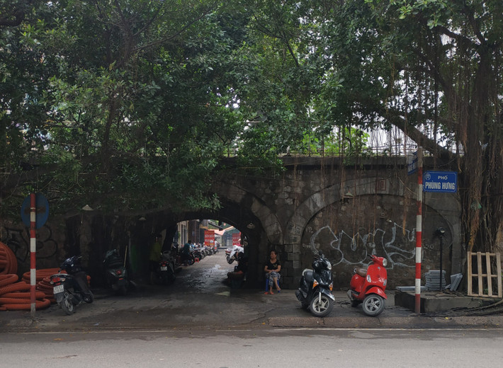 Ban quản lý phố cổ Hà Nội cho biết, việc chọn ra từng loại hình vòm cầu để thí điểm sẽ tạo điều kiện thuận lợi về kỹ thuật, kinh nghiệm xử lý các vòm cầu tiếp theo trong thời gian tới.