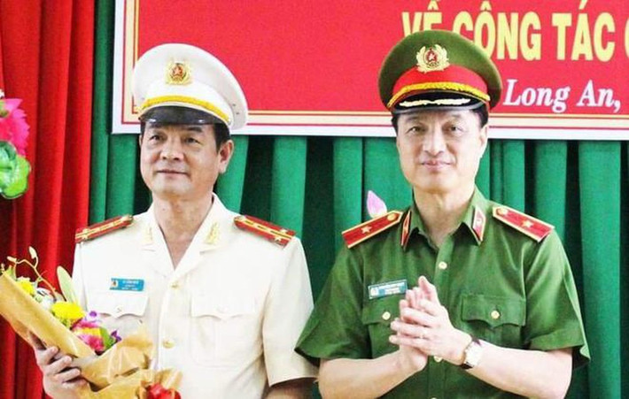 Thiếu tướng Lê Hồng Nam sinh năm 1966; trình độ chuyên môn: Cử nhân An ninh chuyên ngành điều tra; Cử nhân Luật; Cử nhân Kinh tế; Thạc sĩ ngành Điều tra tội phạm.