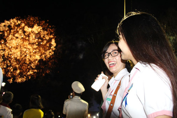 Hàng vạn người dân Đồng Nai vui mừng trong ngày Long Khánh chính thức trở thành TP thứ 2 của tỉnh Đồng Nai.