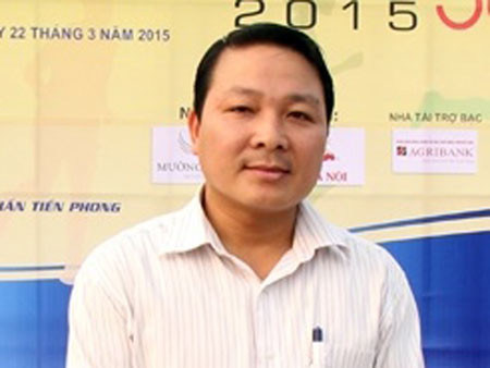 Phó Giám đốc sở VH -TT&DL tỉnh Vĩnh Phúc: Dân có ai biết đâu mà lấy ý kiến Xung quanh việc xây dựng Văn Miếu gần 300 tỷ ở TP Vĩnh Yên khiến dư luận băn khoăn, ngày 9/6, trả lời phỏng vấn báo Infonet về nguồn vốn xây dựng công trình văn hóa Văn Miếu là 100% tiền ngân sách của tỉnh, tức là lấy từ tiền đóng thuế của người dân, vậy trước khi tiến hành xây dựng Sở văn hóa có tham khảo ý kiến nhân dân không - Vị Phó giám đốc Sở giãi bày: "Không lấy ý kiến nhân dân, vì dân có ai biết đâu mà lấy ý kiến?"