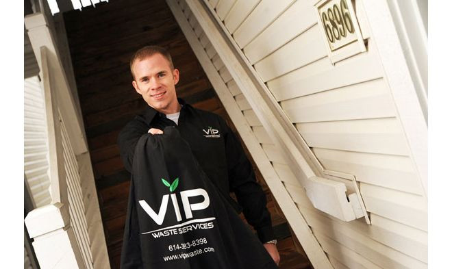 Nhà đồng sáng lập dịch vụ V.I.P. Waste Services có thói quen tự hỏi mình: "Nếu như ngày nào cũng làm như hôm nay, thì tương lai của mình sẽ như thế nào"?
