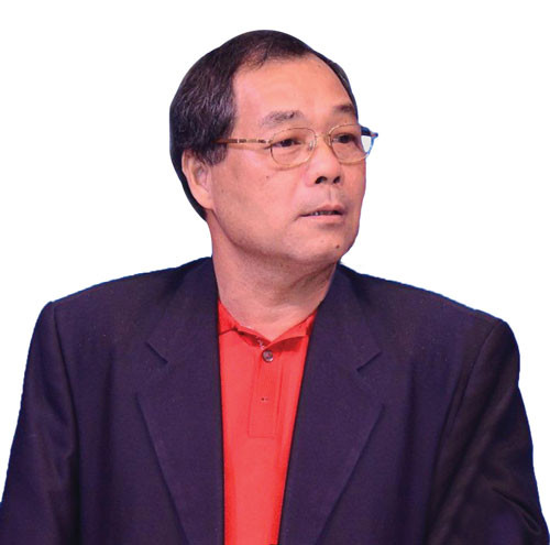 Thực hiện chỉ đạo của ông Trầm Bê, ông Phan Huy Khang (lúc này là Tổng giám đốc Sacombank) và Phan Đình Tuệ làm việc và thống nhất với ông Bùi Văn Thành - Giám đốc Sacombank chi nhánh Hưng Đạo và bà Trần Thị Hải Triều - giám đốc Samcombank chi nhánh quận 8 thực hiện việc cho vay 1.800 tỷ đồng. Mai Hữu Khương - nguyên thành viên HĐQT VNCB được chỉ đạo lập báo cáo tài chính năm 2012 và nửa năm 2013 khống để hoàn thiện hồ sơ vay. Ảnh: Người lao động.
