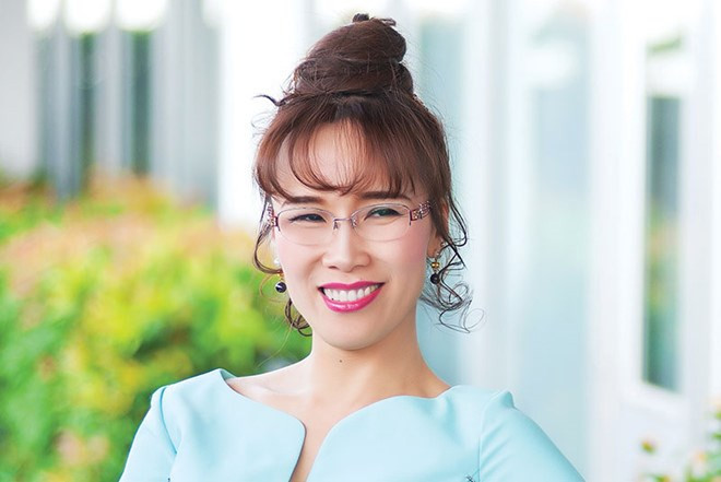 Bà Nguyễn Thị Phương Thảo (sinh năm 1970), là Tổng giám đốc điều hành Tập đoàn Sovico Group, kiêm Chủ tịch HĐQT Công ty Sovico Ltd., (Liên bang Nga) và là Phó Chủ tịch HĐQT Thường trực của Ngân hàng HDBank. Ảnh: Đầu tư.