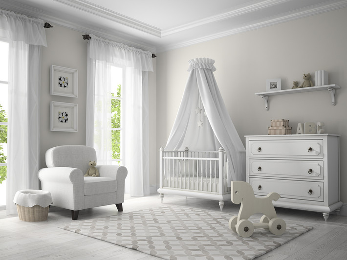 Giường của bé không đặt đối diện trực tiếp với cửa hay cửa sổ. Kê giường trẻ sát với tường nhà vệ sinh, nhà bếp cũng là điều tối kỵ. Đó là khu vực ẩm thấp sẽ khiến trẻ ốm yếu. Ảnh: PrintMePoster.
