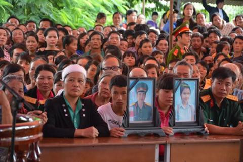 Tiến đã đâm chết ông Cường và con gái ông bà là Nguyễn Thị Thủy (18 tuổi); đâm bà Phan Thị Mão vợ ông Cường và mẹ ông Cường là bà Lưu Thị Hồ (90 tuổi) bị thương. Đến ngày 24/1/2015, Tiến bị bắt và đưa ra xét xử