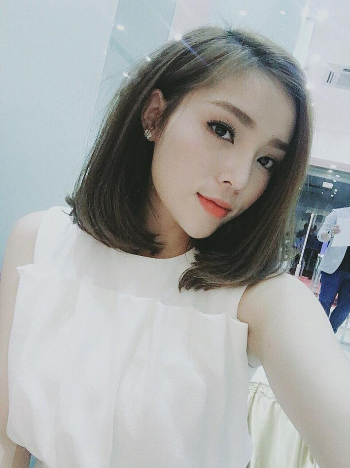 Hoa hậu Kỳ Duyên tự tin "Đã bao lâu rồi bạn Duyên không selfie".
