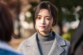 Vì sao có người không rơi lệ khi người thân mất? Tâm lý học lý giải