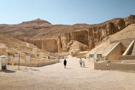 Bí ẩn chấn động sau lớp cát vàng Thung lũng các Vị Vua Ai Cập