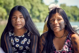 Tri thức siêu việt của tộc người đến từ 'lỗ hổng trên mặt đất'