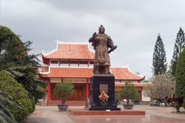 Giống nhau khó tin giữa vua Quang Trung và Napoleon Đại đế 