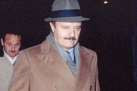 Bí ẩn thế kỷ cái chết của ông trùm “Ngân hàng của Chúa” 