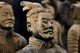 Lỗi chuyên gia khiến đội quân đất nung của Tần Thủy Hoàng bị hỏng nặng