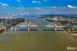 Cận cảnh nút thắt cuối cao tốc Bến Lức - Long Thành sắp hợp long