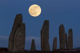 Bí ẩn khó giải về vòng tròn đá cổ xưa nhất châu Âu 