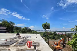 Đê điều bị lấn chiếm, Hà Nội đối mặt nguy cơ vỡ trận khi lũ lớn