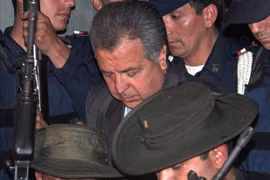 Đế chế ma túy thâu tóm thế giới không cần nổ súng