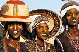 Bản sắc độc đáo của tộc người du mục lớn nhất thế giới 