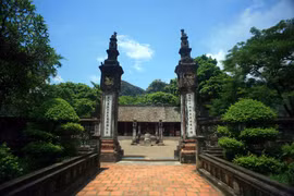 Biến cố cung đình đẫm máu mở ra kỷ nguyên nhà Tiền Lê